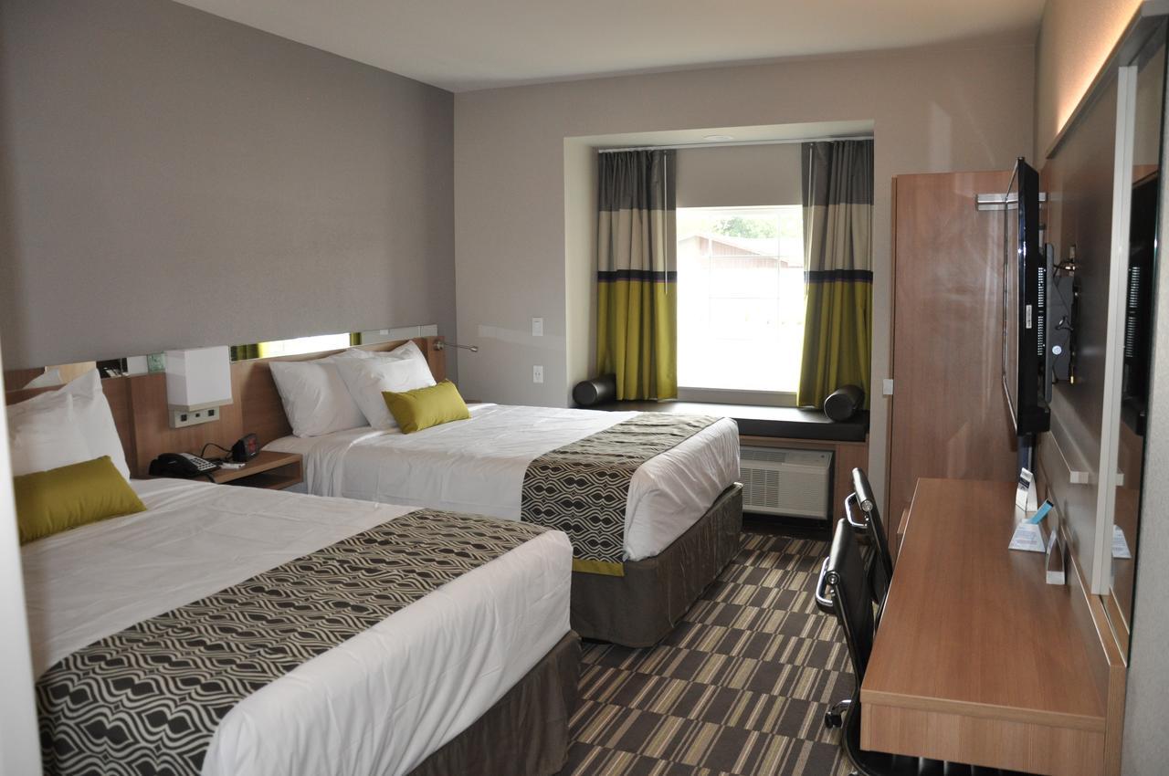 Microtel Inn & Suites By Wyndham Lubbock Exteriör bild