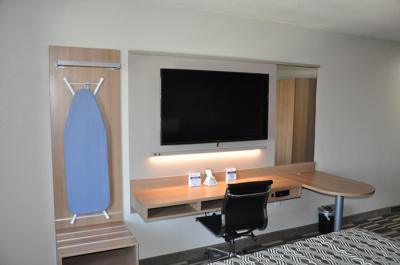 Microtel Inn & Suites By Wyndham Lubbock Exteriör bild