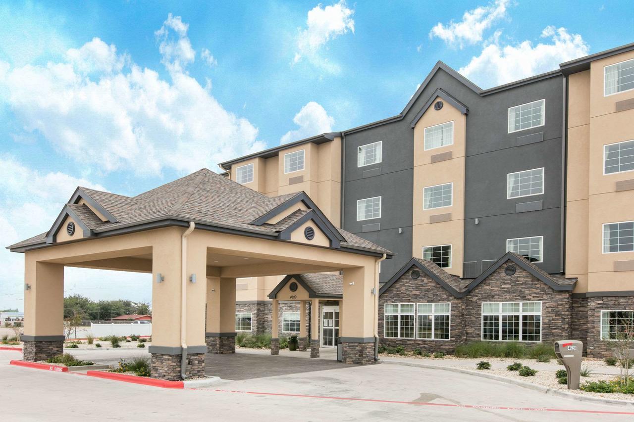 Microtel Inn & Suites By Wyndham Lubbock Exteriör bild
